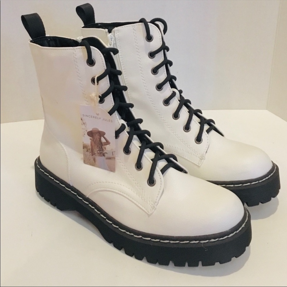 NWT Sincerely Jules White Combat Boots Size 9.5
